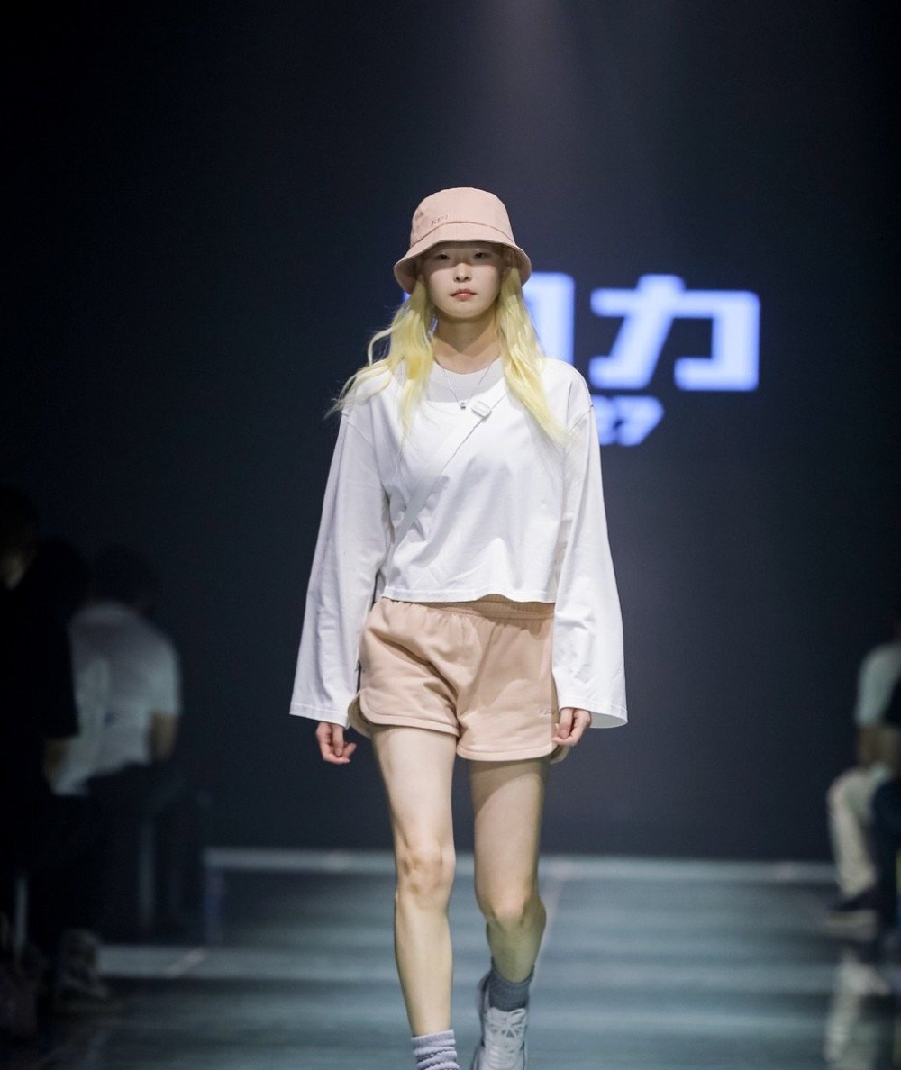 Z世代的最爱？回力发布潮流子品牌「回力1927」