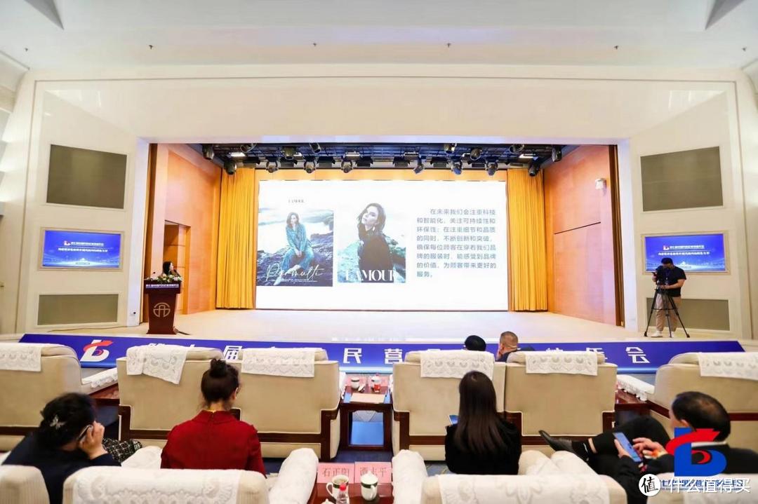 林琴：2024中国服装创新先锋，引领时尚新浪潮